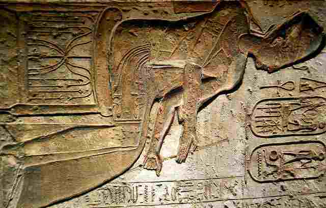 le Sema-Taouy sur le trone de Ramses 2